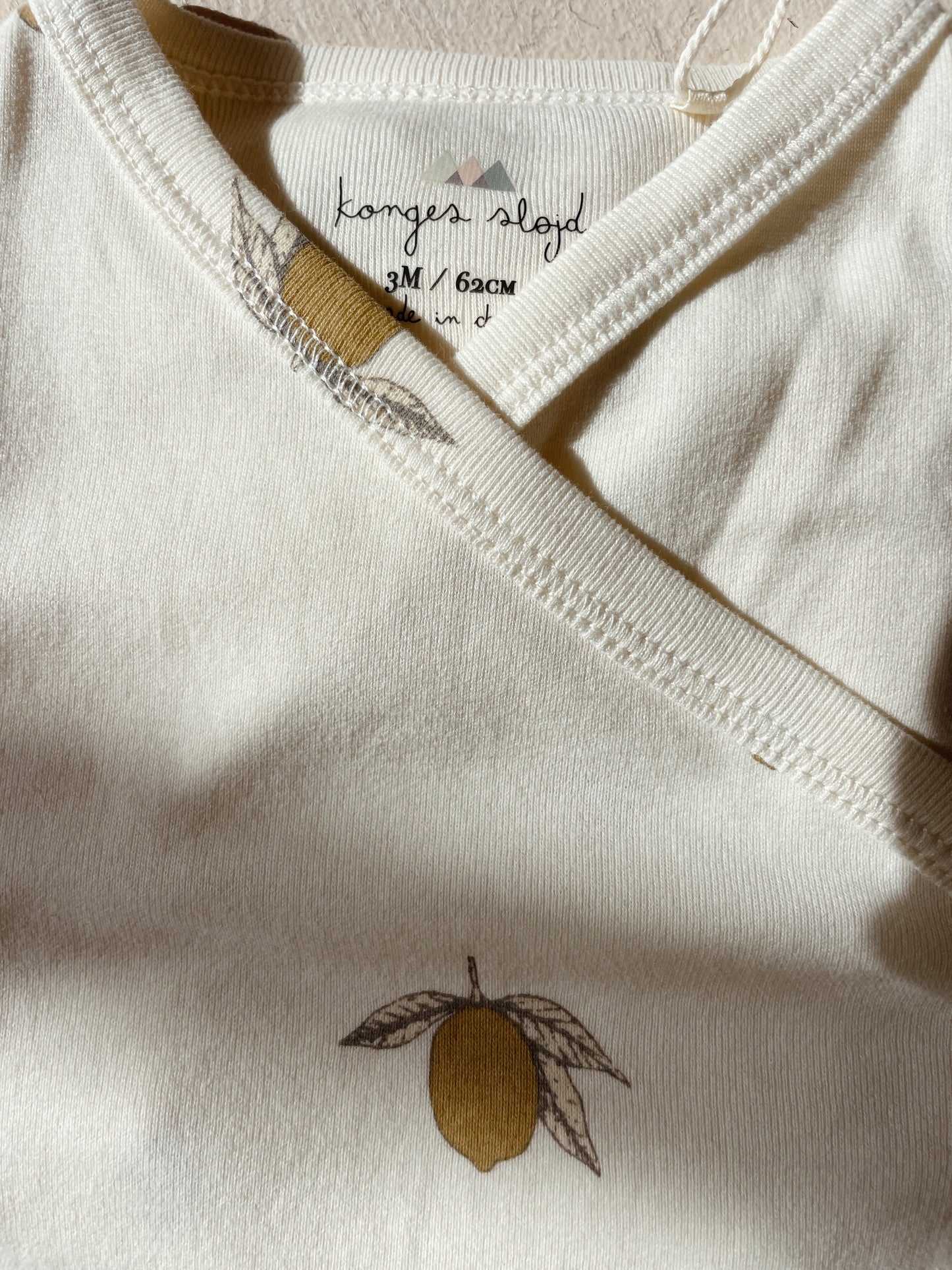 KONGES SLOJD BODY GOTS LEMON